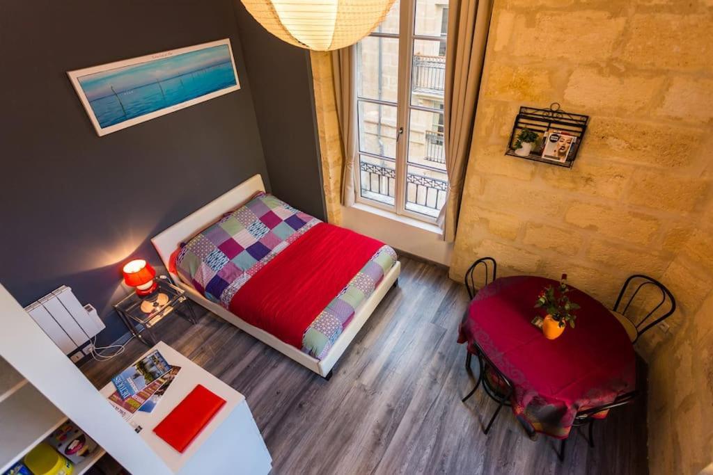 Apparts En Ville Place De La Bourse Bordeaux Exterior foto